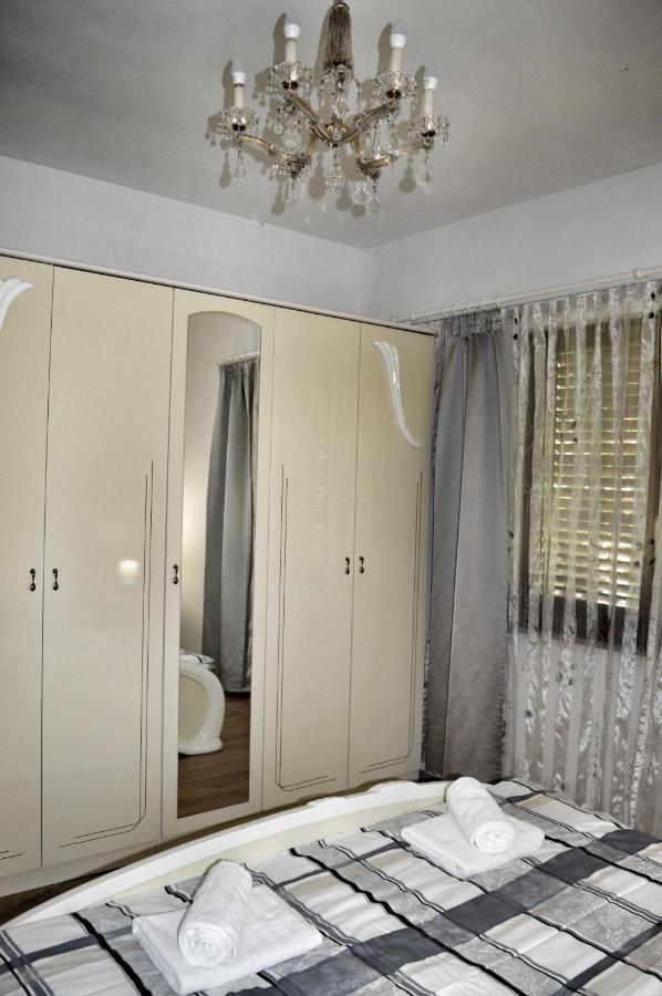 Apartment Nikolic Kaštela Kültér fotó